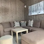 Koselig - Trysilfjellet Nært Til Sykkel- Og Turstier - 4 Soverom, 2 Bad, Badstue, Fiber Bredbånd Og Elbillader * Trysil