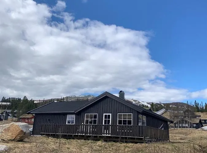 Koselig - Trysilfjellet In Og Out 4 Soverom, 2 Bad, Badstue, Fiber Bredband Og Elbillader Dom wakacyjny